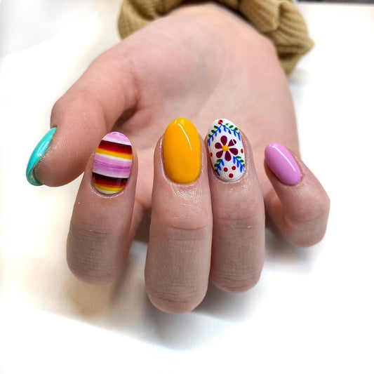 19 Iconic Mexico Nail Ideas Full of Culture