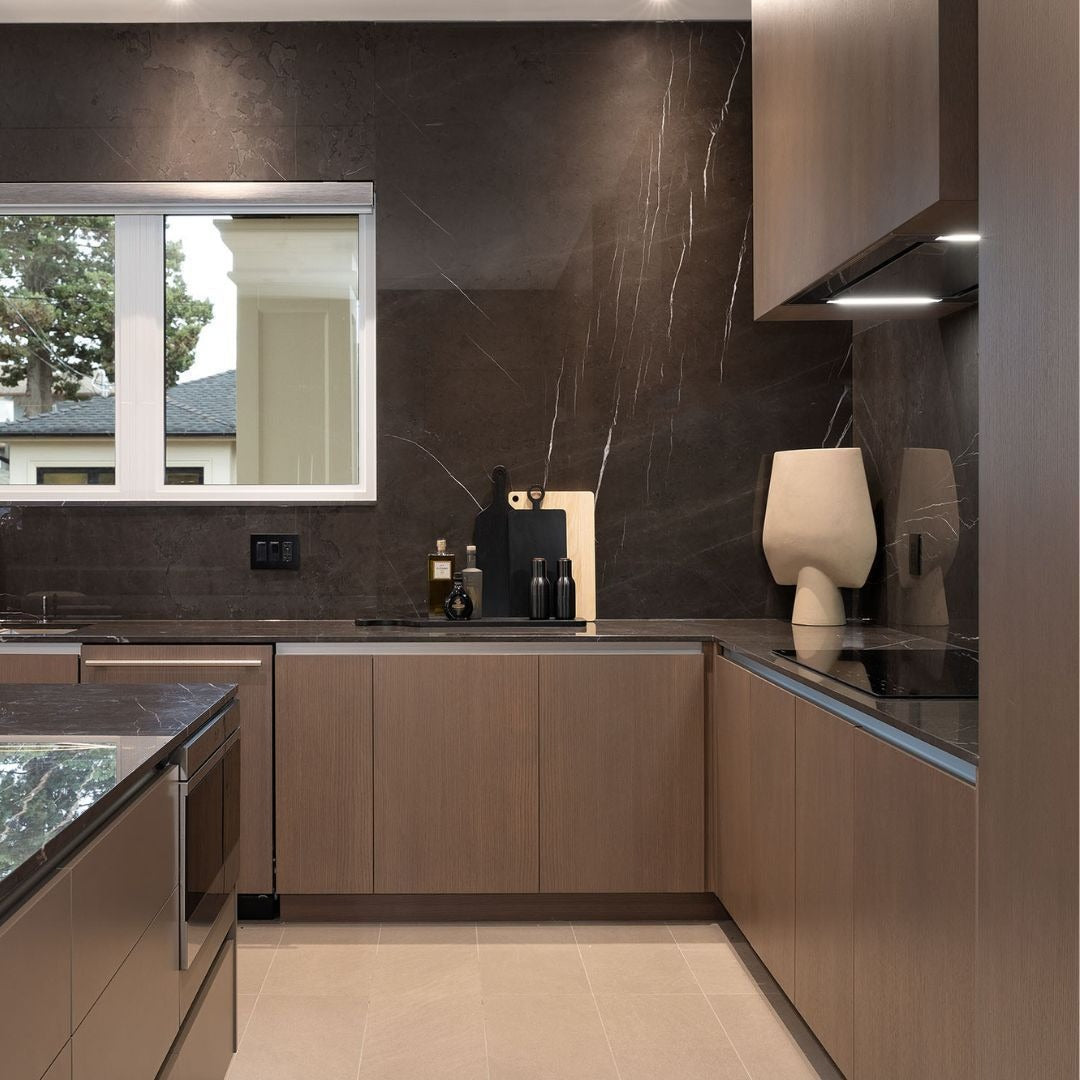 17 Unique Black Kitchen Backsplash Ideas