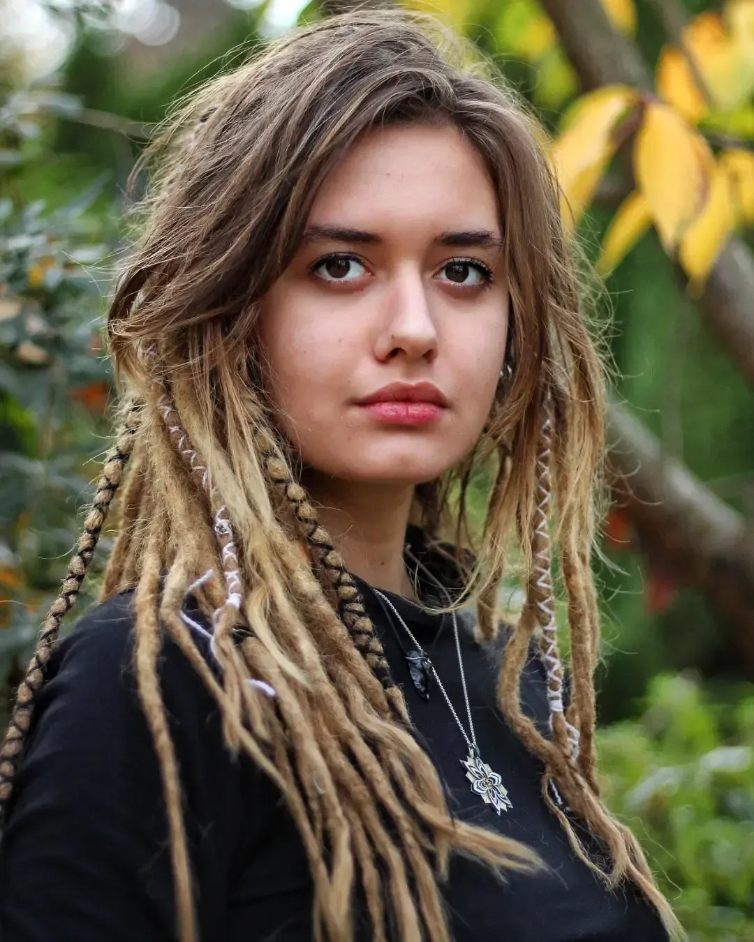 16 Beautiful Hippie Haircuts for 2026