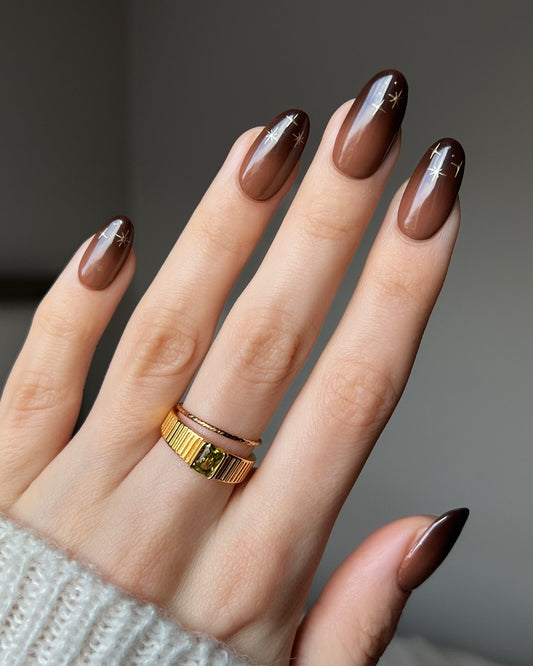 17 Oval Nail Ideas You’ll Actually Want to Try