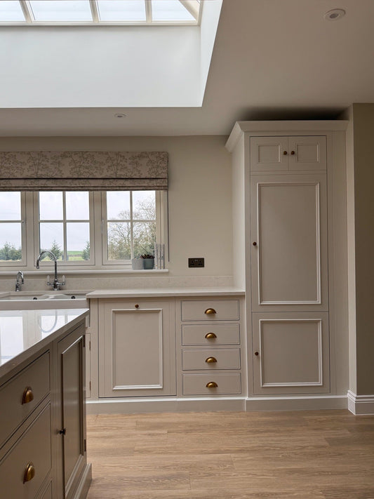 17 Inspiring Neutral Kitchen Designs