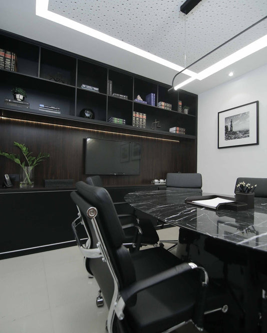 17 Black Desk Office Ideas You'll Want in 2026