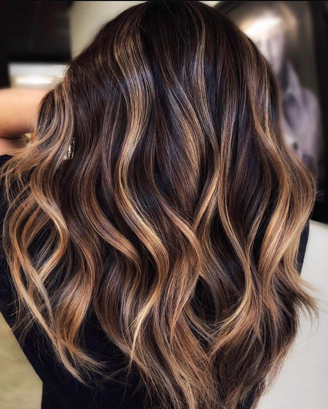 17 Elegant Brunette Hair Color Styles to Try