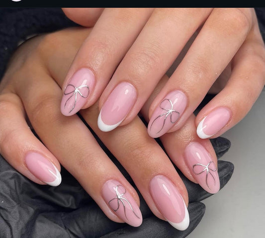 16 Cute French Tip Nail Ideas with Modern Twists