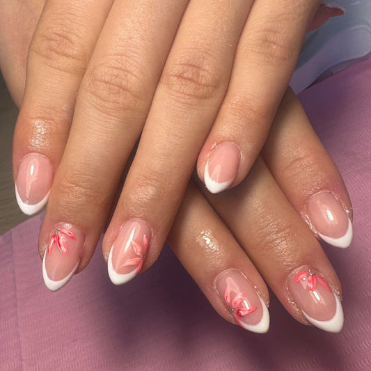 17 Simple Summer Nail Ideas for Seasonal Vibes