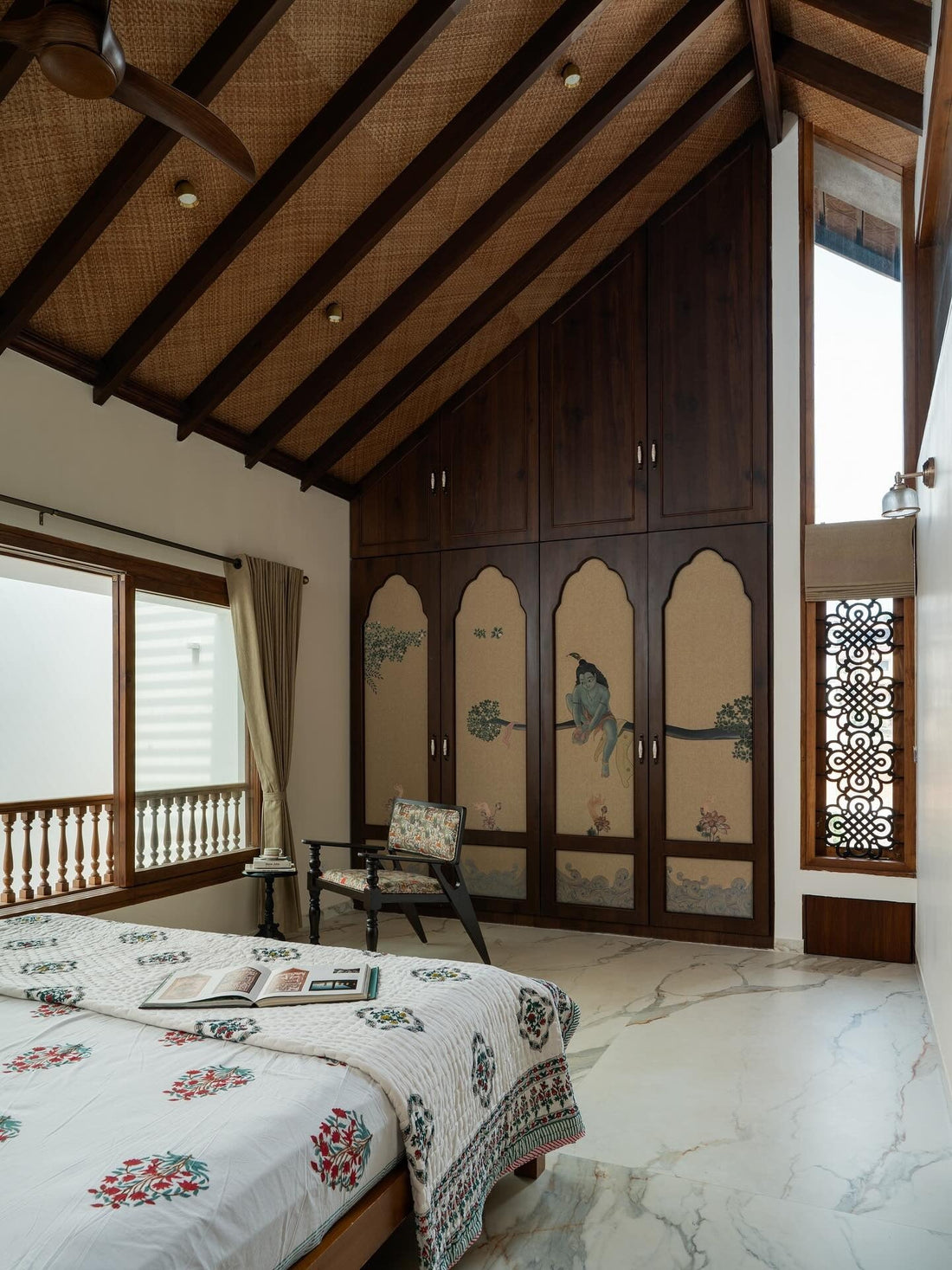 15 High Ceiling Bedroom Ideas for Modern Living