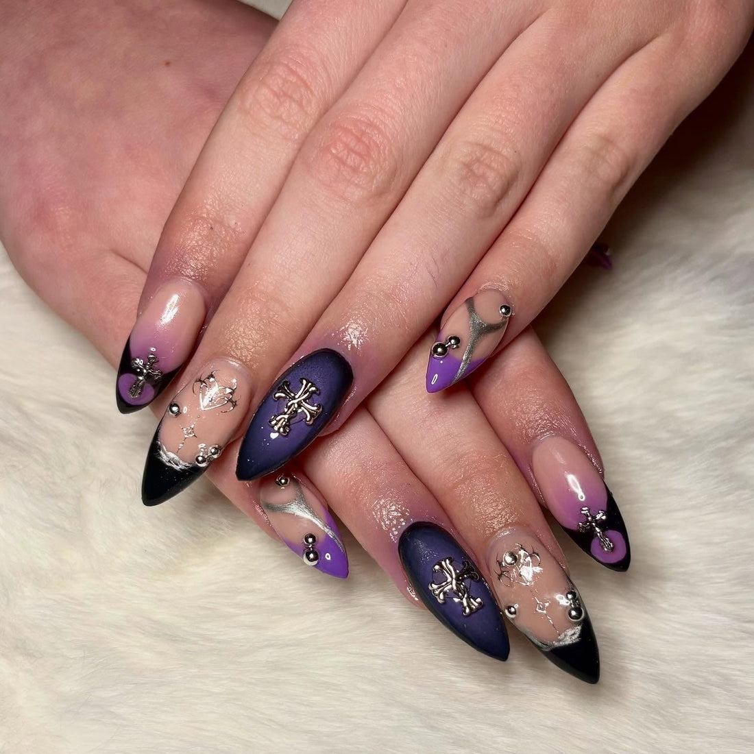 15 Creative Black And Purple Nail Ideas You’ll Adore
