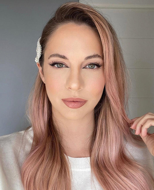 16 Glam Rose Gold Hair Color Looks