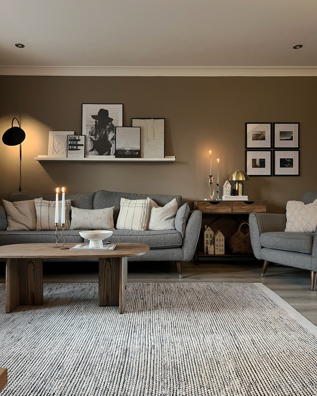 16 Classy Dark Brown Living Room Ideas