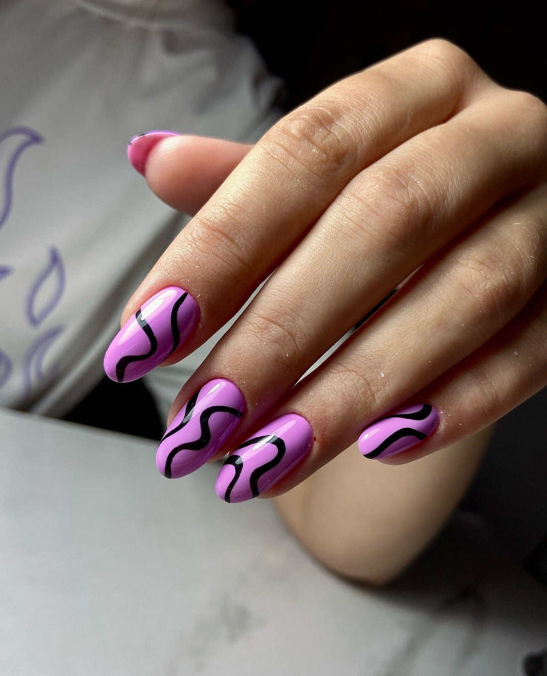 16 Popular Violet Nail Ideas 2026