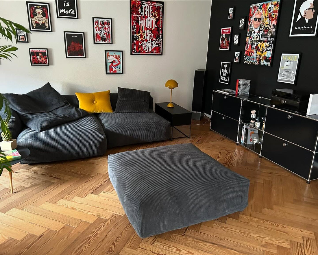 16 Dark Grey Sofa Living Room Ideas with High Impact – Pixelify, image size:1100x882