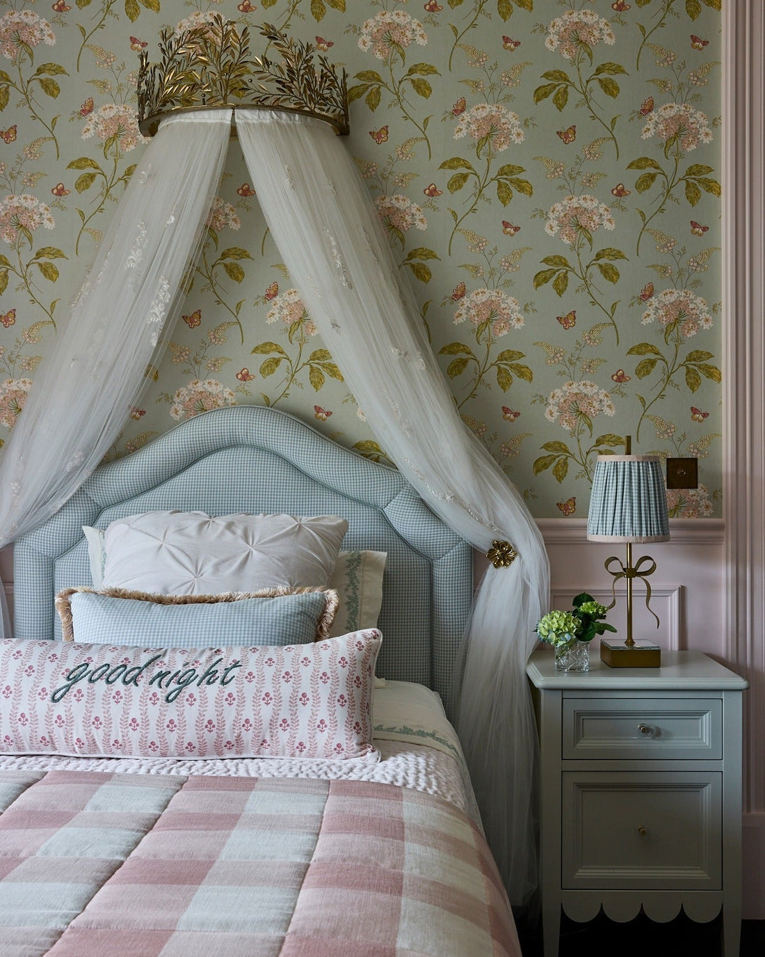 18 Dusty Blue Bedroom Ideas with Effortless Style