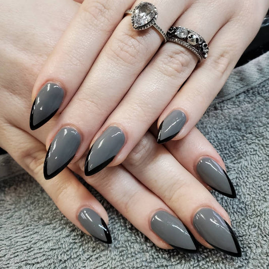 16 Stunning Black And Gray Nail Ideas 2026