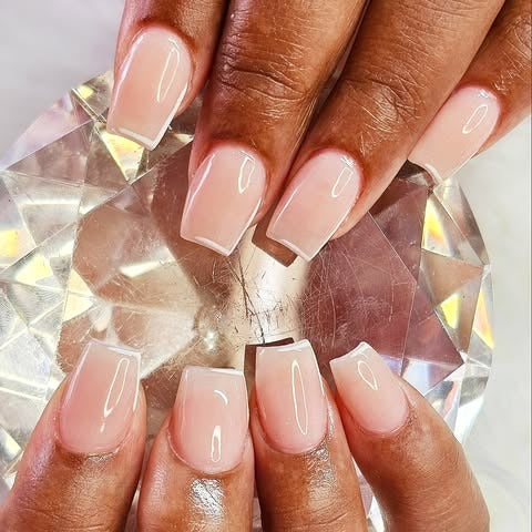 16 Short Coffin Nail Ideas for a Polished Finish