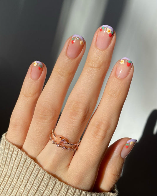 17 Simple French Tip Nail Ideas for Effortless Style
