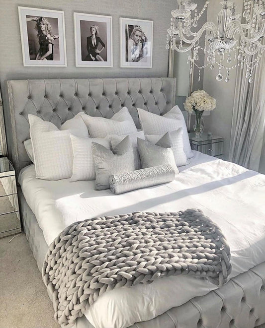 17 Chic Light Gray Bedroom Ideas