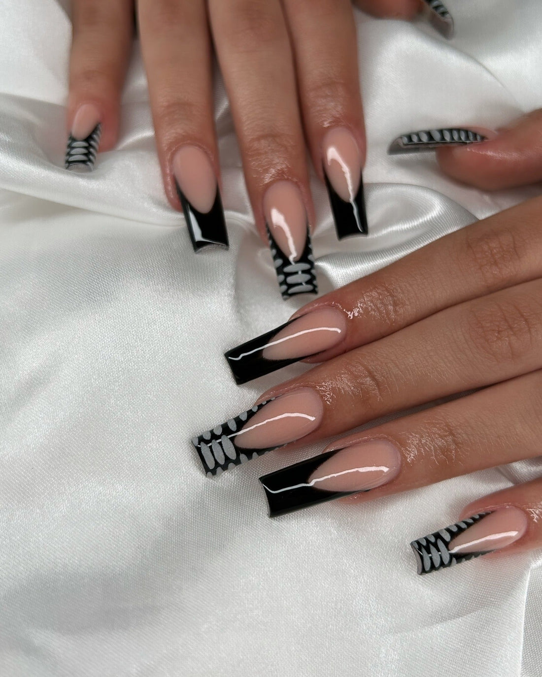 16 Trendy Black Square Nail Ideas for 2026