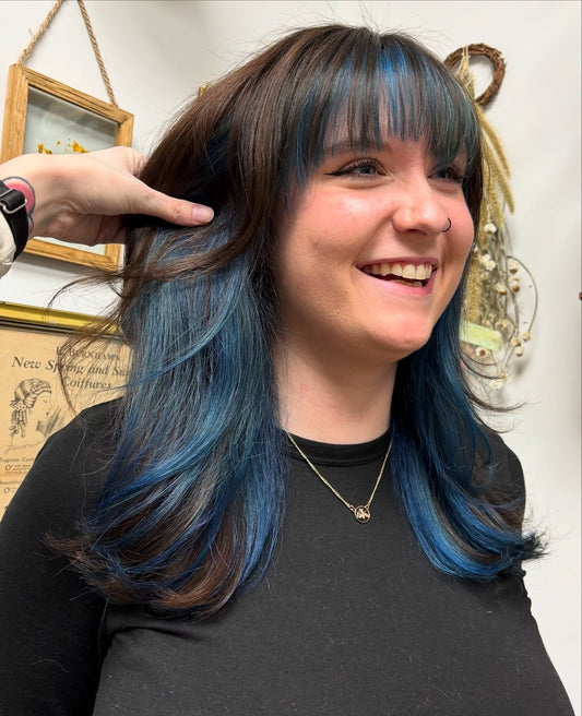 16 Beautiful Blue Hair Color Styles