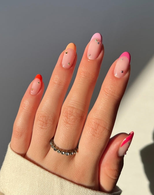 16 Modern Spring French Tip Nail Ideas to Screenshot
