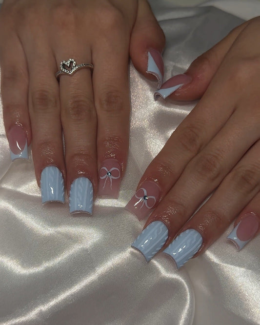 16 Blue Winter Nail Ideas Nail Artists Recommend