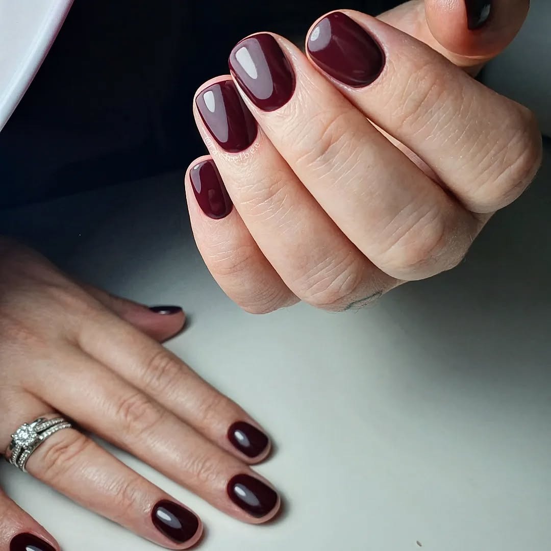 16 Best Short Easy Nail Ideas 2026