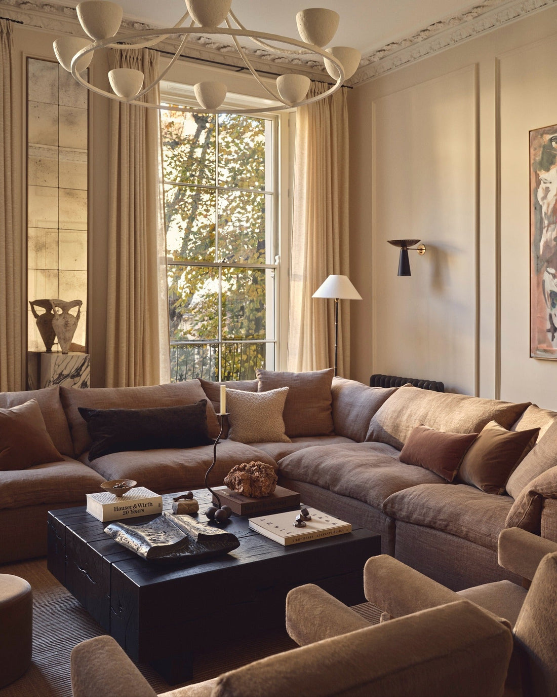 16 Elegant Townhouse Living Room Ideas for Instant Style