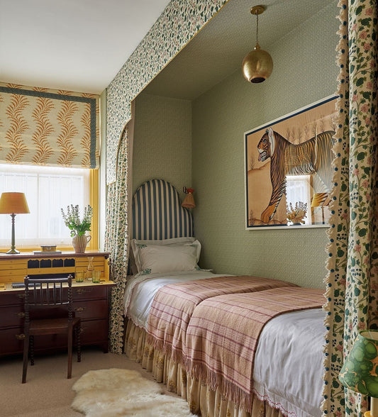16 Simple Bedroom Ideas For Small Rooms That Look Polished