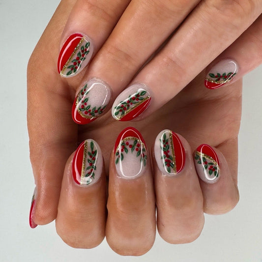 16 December Nail Ideas for Effortless Beauty
