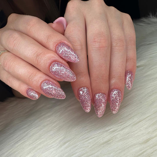 16 Cute Pink Sparkle Nail Ideas