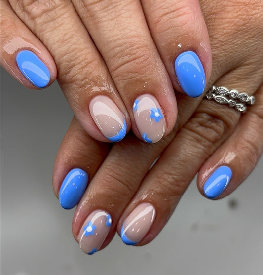 16 Sky Blue Nail Ideas for Clean Aesthetics