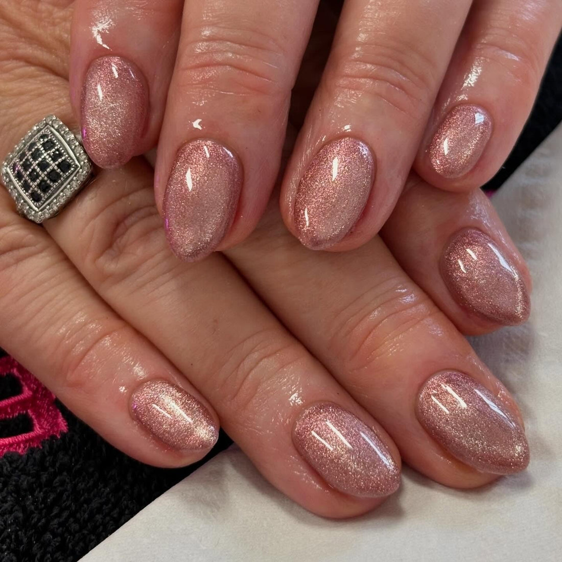 16 Rose Gold Nail Ideas for Modern Styles