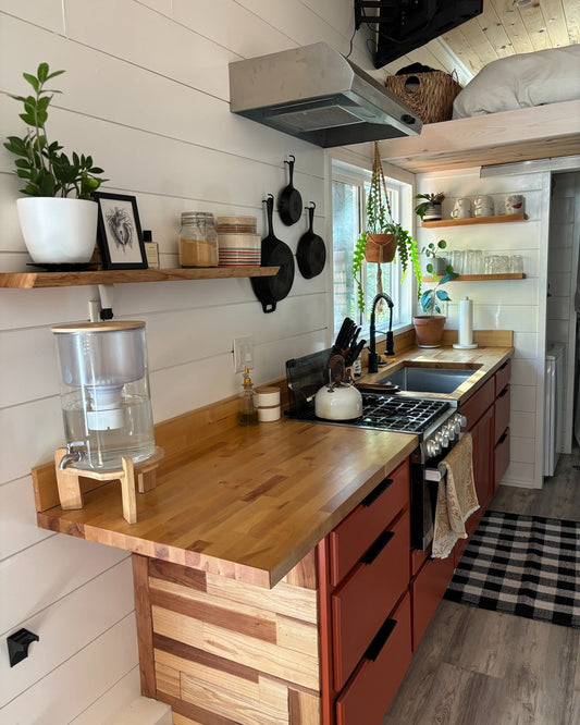 15 Tiny House Kitchen Ideas With Smart Storage