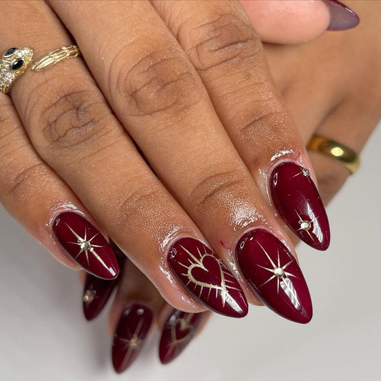 16 Trendy Burgundy and Gold Nail Ideas to Save