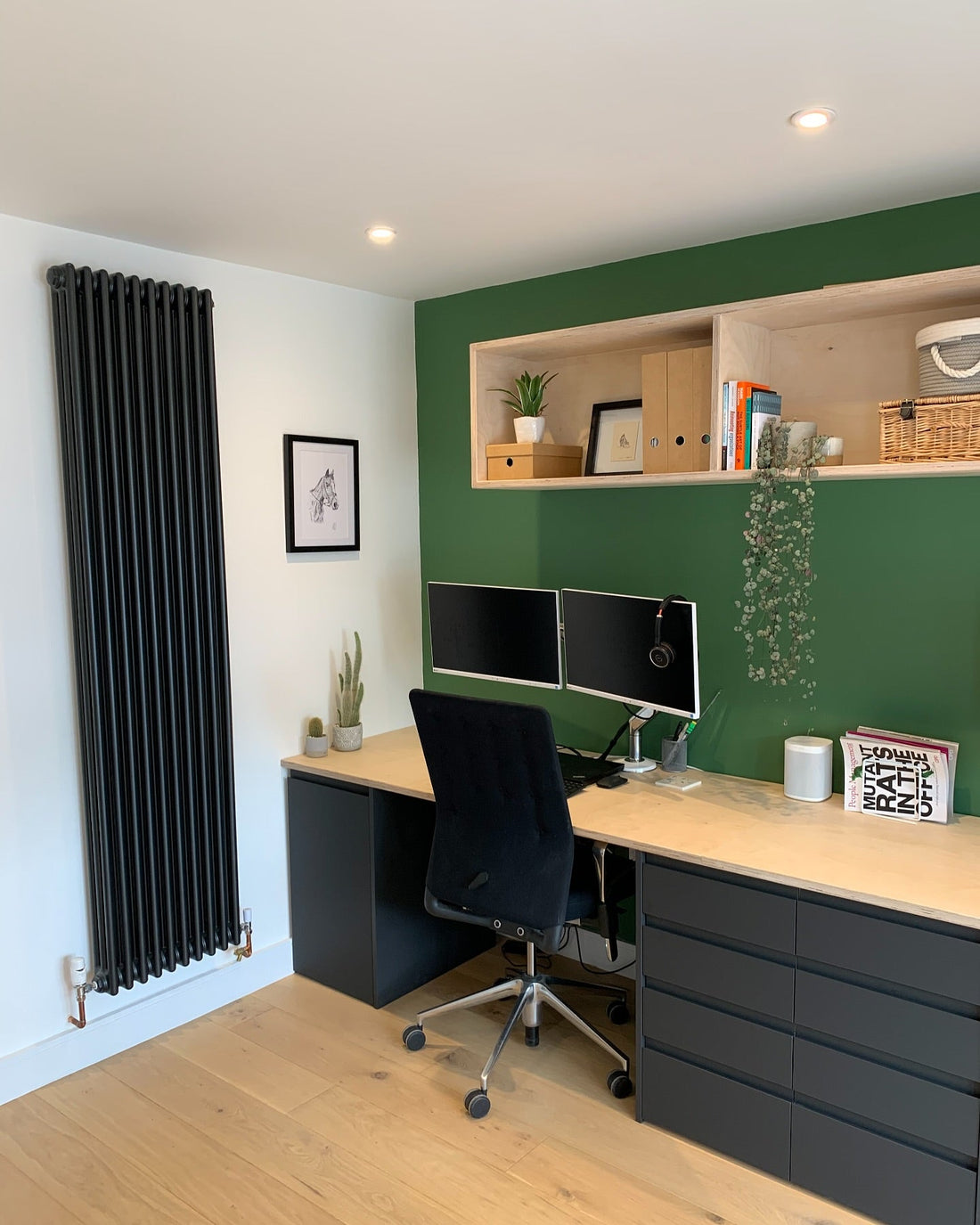 16 Emerald Green Office Ideas That Feel Fresh & Chic