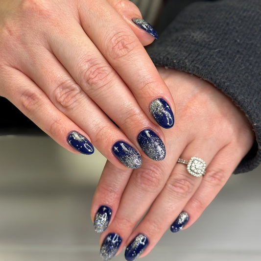 16 Gorgeous Silver and Blue Nail Ideas