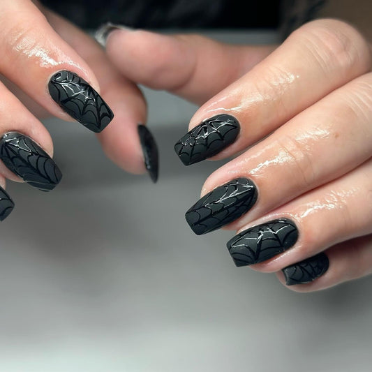 16 Powerful Dark Coffin Nails for 2026