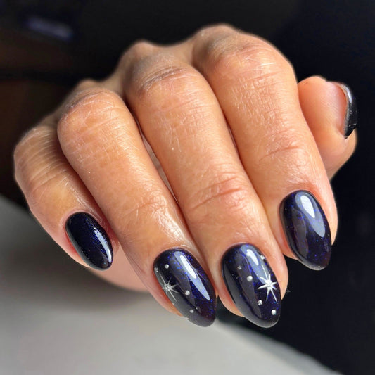 17 Navy Blue Nail Ideas for Bold Style Lovers