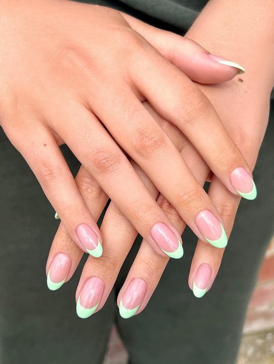 16 Easy Summer French Nail Ideas 2026