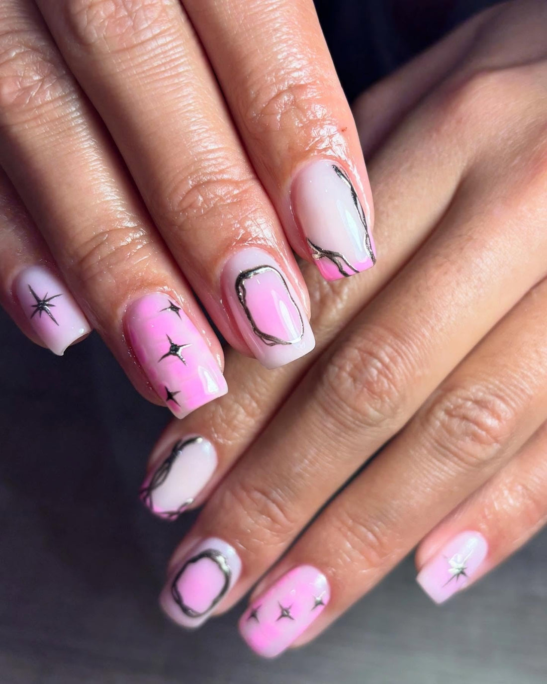 16 Chic Pink And Gold Nail Ideas for Any Style