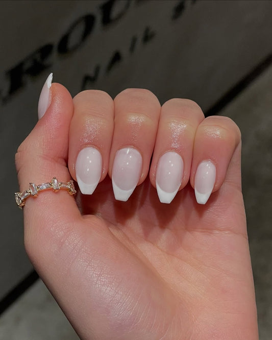 17 Must-Save White Tip Nail Ideas That Keep It Classic