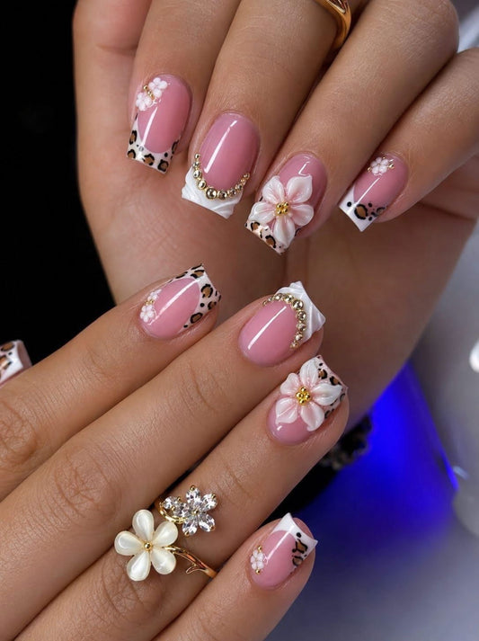 17 Classy Short Nail Ideas Trending in 2026
