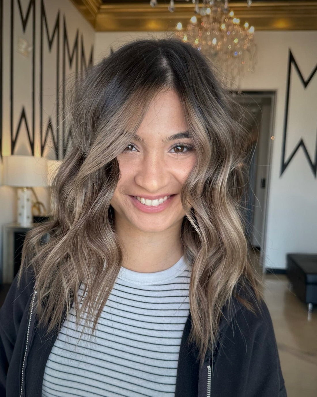 18 Flawless Mushroom Hair Color Blends You’ll Fall For