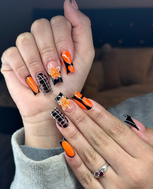 19 Fun Orange and Black Nail Ideas Picks