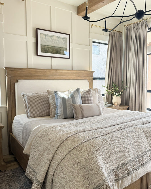 18 Gray and Green Bedroom Ideas That Are Low Effort