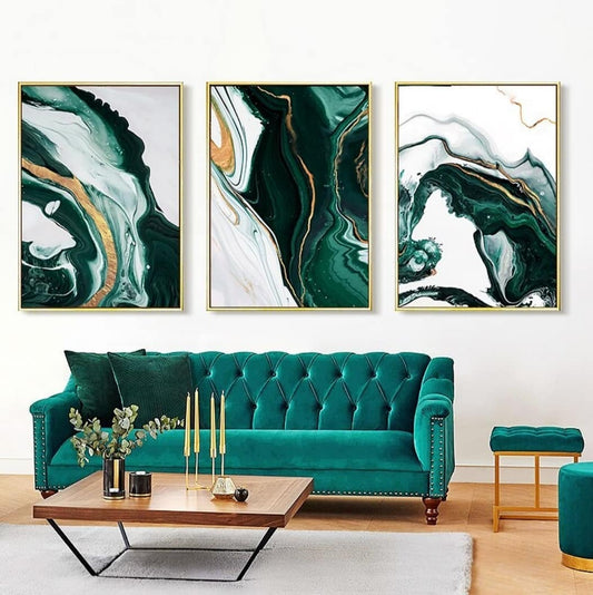 15 Timeless Emerald Green and Gold Living Room Decor