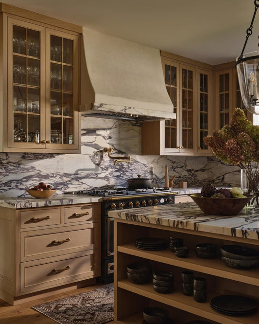 15 Pretty Kitchen Ideas That Exude Simple Luxury