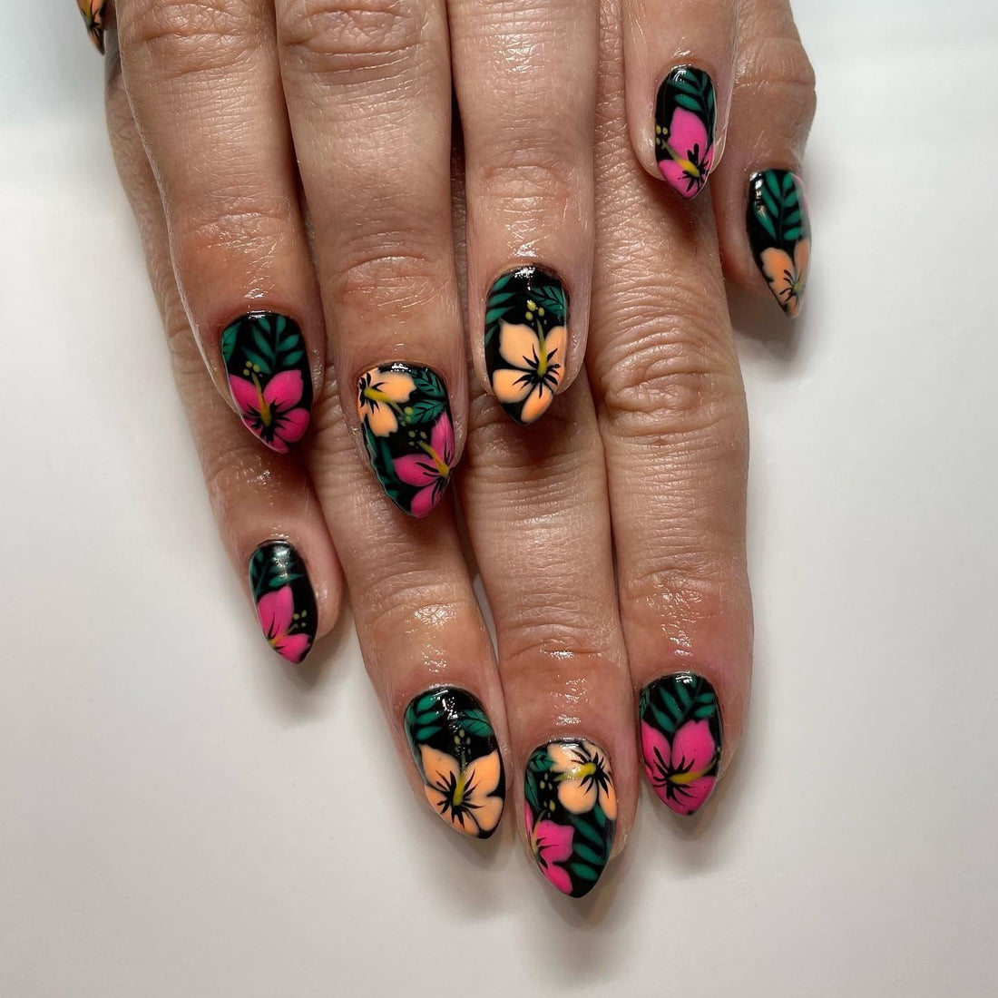 17 Hawaiian Nail Ideas That Look Fresh and Fun