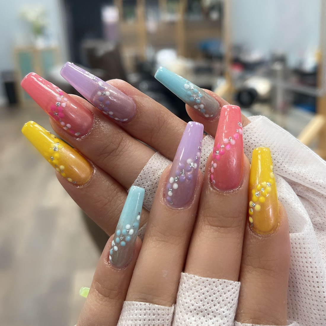 16 Must-See Medium Coffin Nail Designs