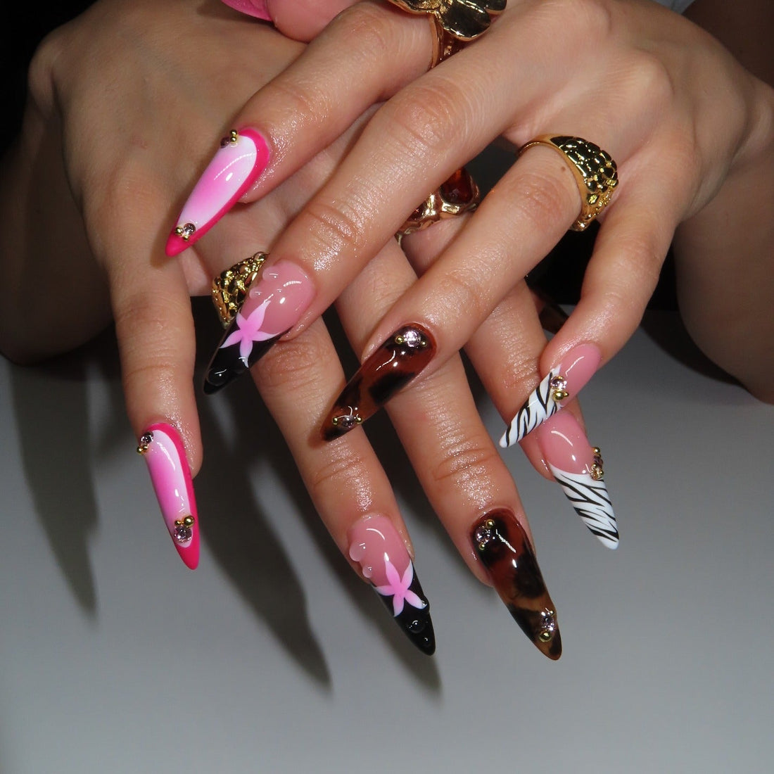 16 Creative Animal Print Pattern Nail Ideas
