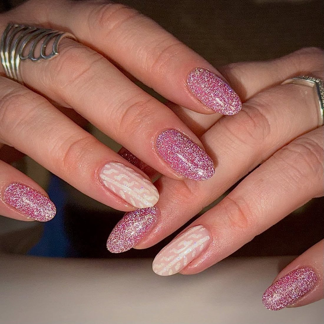 16 Pink Glitter Nail Ideas to Elevate Your Style
